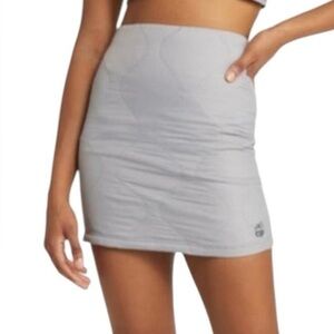Coney Island Picnic Alpine Slopes Quilted Nylon Miniskirt gray size 24